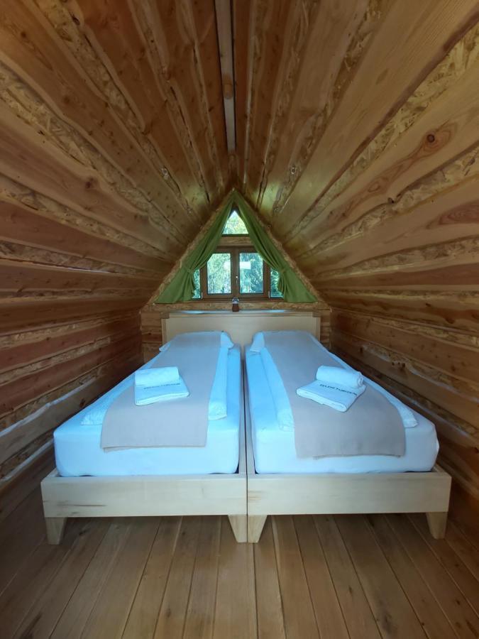 Hotel Glamping Naselje Zeleni Turizem Makole Exterior foto